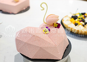 烘焙甜點(diǎn)2個(gè)月